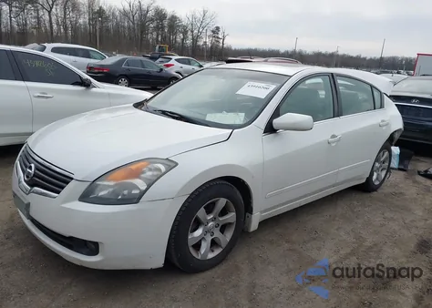 2009 Nissan Altima 2.5 S from USA, damaged, VIN 1N4AL21E39N420519